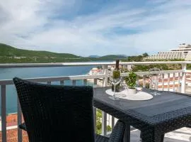 Apartments Njavro Neum