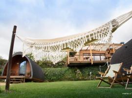Glamping Hills, glamping site in Santa Comba de Rossas
