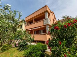 Viesnīca Apartments Creska Baškā