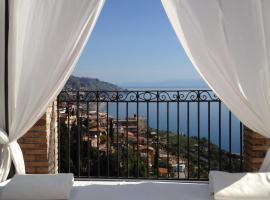 Isoco Guest House, hostal o pensión en Taormina