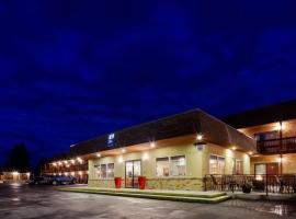 Best Western Buffalo Ridge Inn Near Mt Rushmore, motel ở Custer