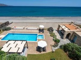 Beachfront villa Turquoise with private pool, BBQ and ping pong table