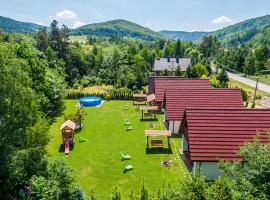 Domki Pod Czarnym Groniem – hotel w pobliżu miejsca Bubble Chairlift w mieście Rzyki