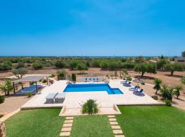 NEW! Villa Vadell, luxury house in Mallorca, loma-asunto kohteessa Calonge