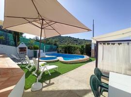 Holiday Home El Viso by Interhome, hytte i Zambra