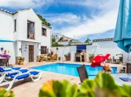 Casas Mundo Sol y Luna - 3 houses with pool, wifi & AC - Andalusia