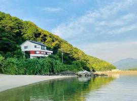 楽山水別荘、糸島市のビーチ周辺のバケーションレンタル