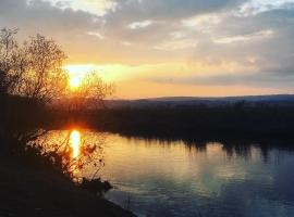 Ferienwohnungen Lausbuben & Zicken - im grünen Herzen Deutschlands, budget hotel sa Herleshausen