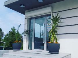 Ery Ville Neptun, hotel v destinaci Neptun