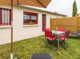 Gîte Clisson, 2 pièces, 3 personnes - FR-1-306-900, hotel with parking in Clisson