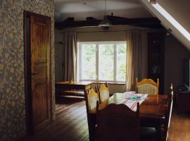 Mõisa Ait Katusekorter, hotel em Võru