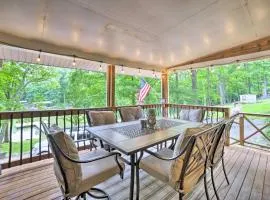 'Pelican Bay Retreat' on Lake Barkley w/ Kayaks!
