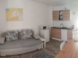 Levant, cosy and modern apartment in Novalja center