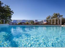 Villa Dafni & Nikos Corfu, хотел в Kato Korakiana