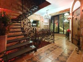 Janashia Hotels, hotel in Tbilisi City