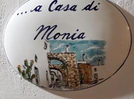 A Casa Di Monia, hotel in Felline