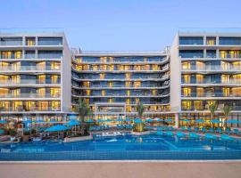 The Retreat Palm Dubai MGallery by Sofitel, resort in Dubai