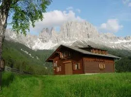 Berghütte Plafötschalm