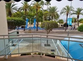 APARTAMENTO PRIMERA LINEA MAR CAMBRILS cerca PUERTO