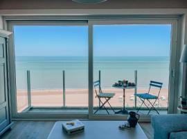 Genieten van de Vlaamse kust met prachtig zeezicht, holiday rental in De Haan