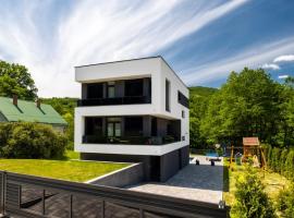 Luxury Villa Rebecca, vilă din Brestovac