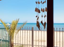 Sea view in Artemis: Artemida şehrinde bir otel