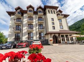RIVER Hotel & SPA, khách sạn có bồn tắm nóng ở Călimăneşti