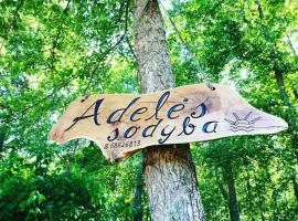 Adeles sodyba, pet-friendly hotel sa Sturmai