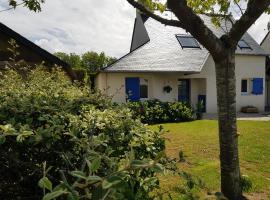 charmante maison proche des alignements, vacation home in Carnac