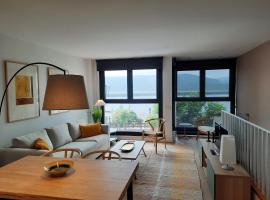 Apartamentos Casa La Rambla, хотел близо до Летище Asturias - OVD, 