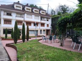 Hotel Peñagrande, hotel v destinaci Cangas del Narcea