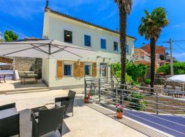 House TINAC, cottage in Crikvenica