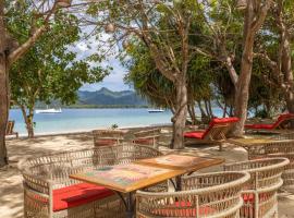 Amahelia Luxury Resort & Restaurant - Gili Asahan، منتجع في جيلى اساهان