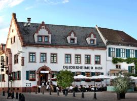 Deidesheimer Hof: Deidesheim şehrinde bir otel