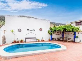 Amazing Home In Rute With 3 Bedrooms, Wifi And Outdoor Swimming Pool