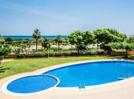 Beautiful Apartment In Cabanes