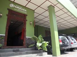 Cempaka Inn Syariah, alquiler temporario en Solo