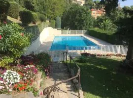 Clim Jardin et parking privé -piscine tennis et Park Vue mer