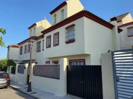Sevilla Saltera casa RURAL cerca centro de Sevilla Familiar - Trabajo - Wifi