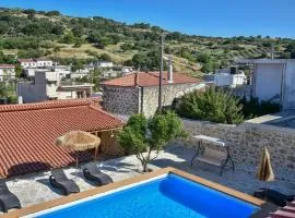Four Season Tzoulakis Villa