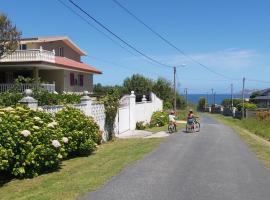 Area Pequena, hotel amb aparcament a Malpica