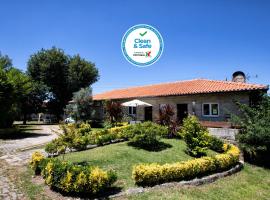 Quinta de Carvalhal - Casa da Vinha, khách sạn ở Guimarães