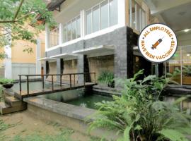 University Hotel, hotel near Adisucipto Airport - JOG, Kalasan