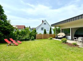 Bodensee Bungalow, apartment in Immenstaad am Bodensee