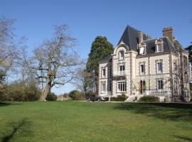 Château de la Folie, B&B/chambre d'hôtes à Trie-Château