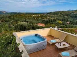Villa Erontas - private heated jacuzzi