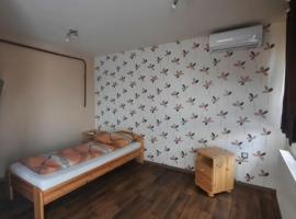 IKSZT Vendégház, hotel v destinaci Dávod