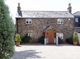 Priory Cottage - Luxury Cottage, Near to Beach, hotel de lujo en Saundersfoot