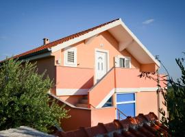 Apartman Olive 01, hotel with parking in Zadar