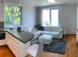 Marcelo Deluxe Apartment, hotel a tihanyi kikőtő környékén Tihanyban